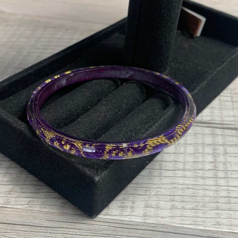 Vintage Purple Gold Brocade Resin Bangle Bracelet 8 Inch Inner Circumference - Picture 3 of 8
